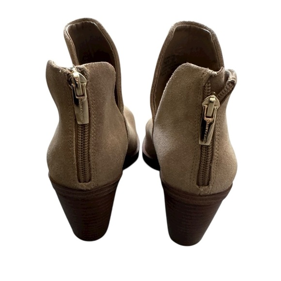 New Vince Camuto Bibestie Tortilla Ankle Boot Tan Suede Bootie size 7 - Picture 6 of 11